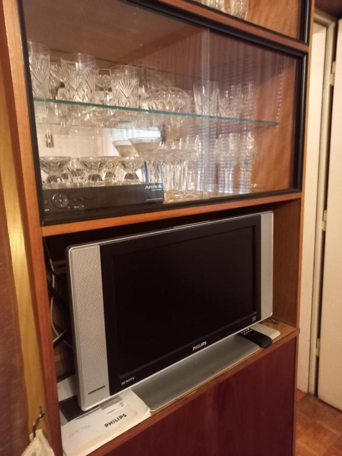 Ferienwohnung ,,Wohnen Wie Zu Grossmutter'S Zeiten'' Виена Екстериор снимка