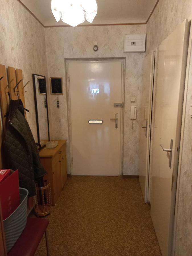 Ferienwohnung ,,Wohnen Wie Zu Grossmutter'S Zeiten'' Виена Екстериор снимка